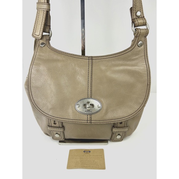 FOSSIL MADDOX Taupe Pebbled Leather Crossbody Messenger Bag Big Key VTG - Picture 2 of 16